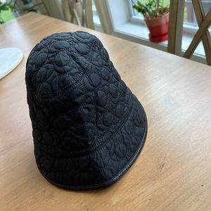 Coach woman hat